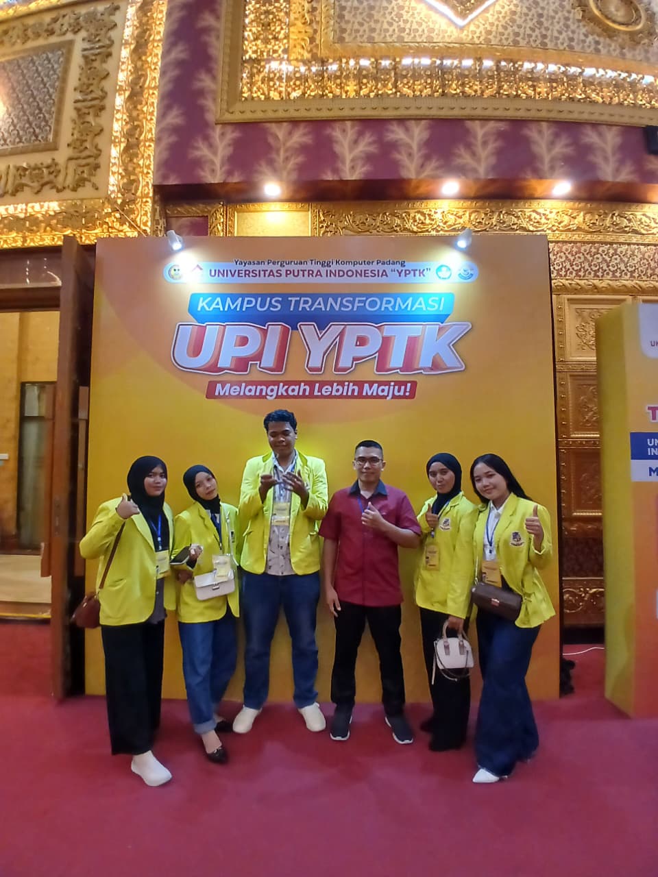 Pelaksanaan Entrepreneurship Awards IX di Padang