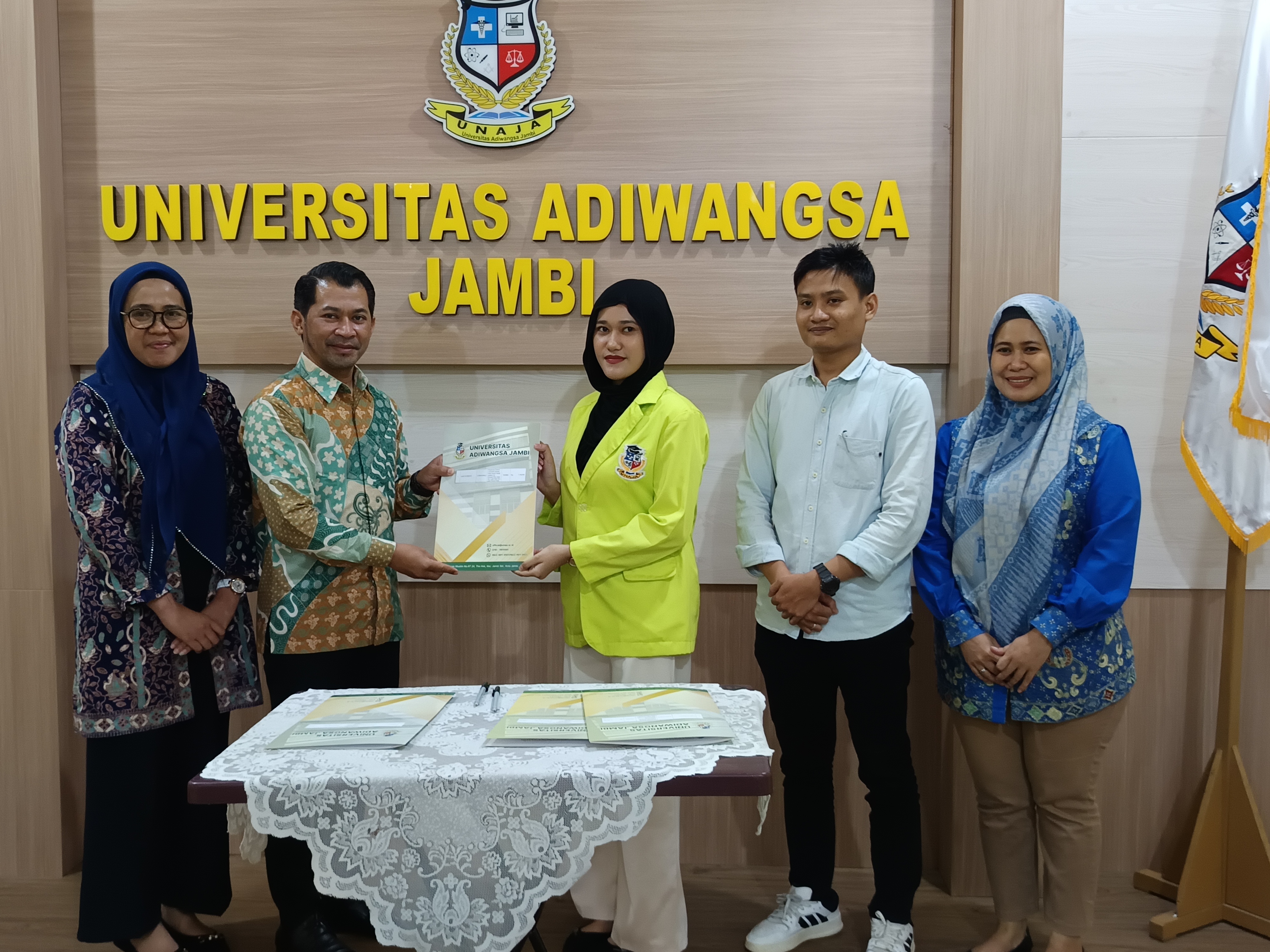 Penandatanganan Kontrak PKM 2025